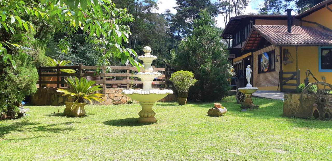 Pensión Havila Arara Azul Nova Friburgo