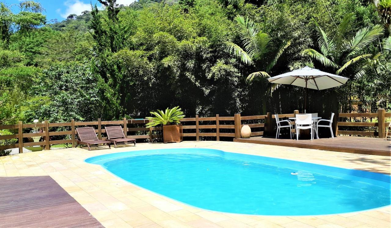 Havila Arara Azul Pensión Nova Friburgo